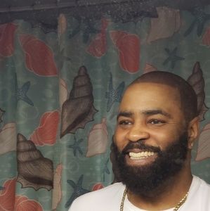 Meet your Posher, Corey